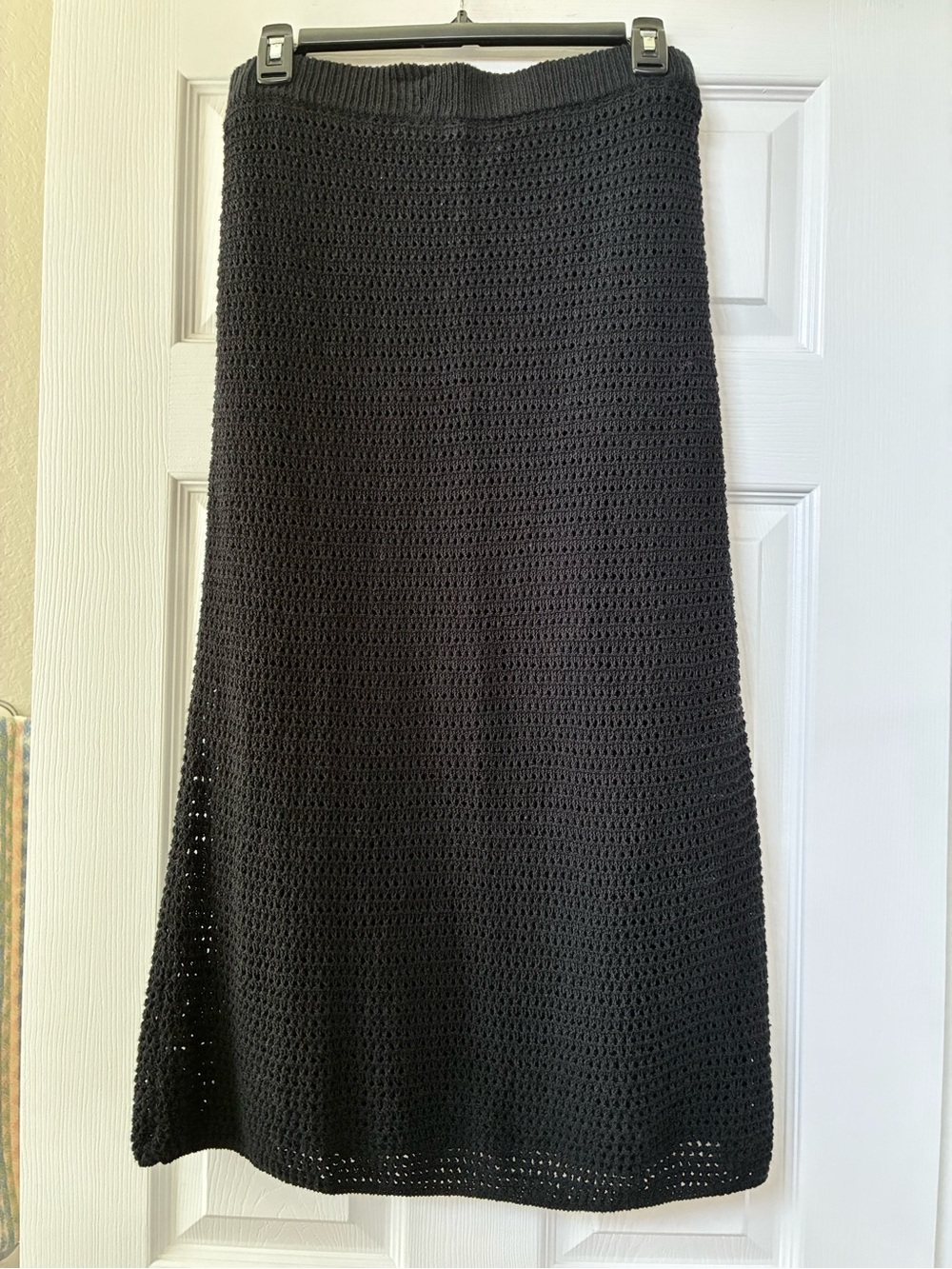 House of Harlow 1960 Black Knit A-Line Skirt and criss cross open-back top - Picture 7 of 7